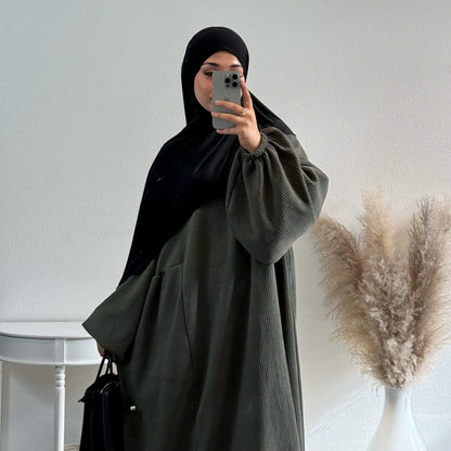 Winter Corduroy Abaya Dubai – Luxury Modest Dress, Elegant Muslim Kaftan for Women, Plus Size Arab Fashion.